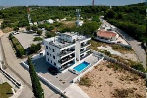 Apartment elite whit pool