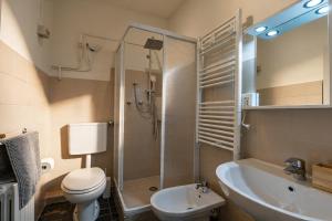 Apartment Di Lago by GardaDoma