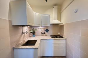 Apartment Di Lago by GardaDoma
