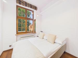 Piwna 61 Old Town Gdańsk Apartment by Solarento