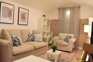 Central home in trendy area