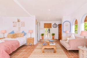 "The Chill Pad A Boutique Style StudioYour Soul Caresses The Sea"