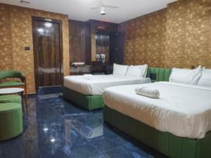 Grand Bridge Hotel