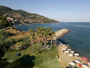 Aregai Marina Hotel & Residence
