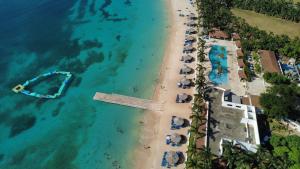 Discovery Bay Villa and Beach Club