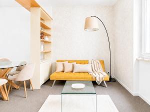 Roseto Apartment - Modern Elegance and Relaxation