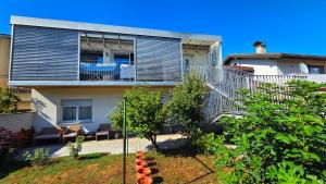 Simonas place-Free private parking