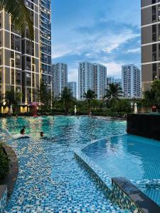 1 Br near Vincom Mega Mall- Vinhomes Grand Park