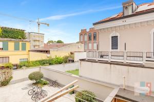 VA50 - Luminoso e Spazioso Bilocale con Balcone