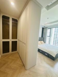 2Br- Lumier Blv-swimming view-Masterise Homes-Vinhomes Grand Park