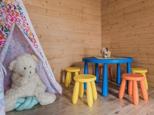 Summer House in D browa by the Sea