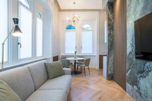 TheLuxe Residences