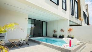 Aura Villa Reserve-4 bedrooms three-story pool villa