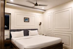 Hotel Pleasure Suites