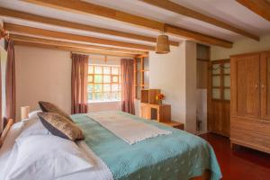 Munay Sonqo Retreat & Yoga Center