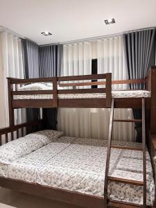 2BR Modern Suite Own Kitchen, Near Beach, Subic bay Yacht
