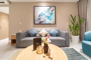 Luxury 3 bedrooms apartment at the Saigon center