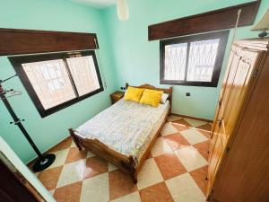 Family appartement 1 Min Walk to Corniche partiel seaview
