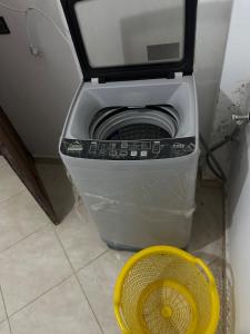 Family appartement 1 Min Walk to Corniche partiel seaview