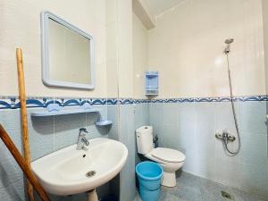 Family appartement 1 Min Walk to Corniche partiel seaview