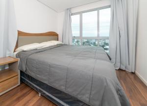 Luxury 2 Bedroom "Wake Up in the Sky" Best Views & Location in Asuncion