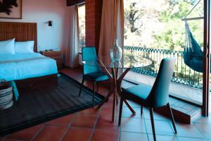 BOTANIQ HOTEL BOUTIQUE