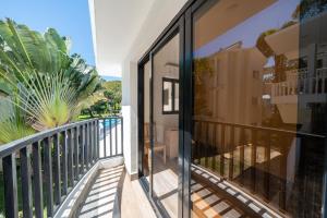 Tropical Casa Laguna