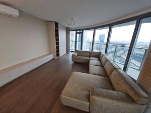 Euroveatower Brand New Apartment