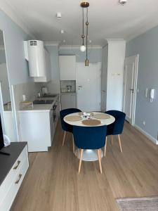 Apartament D201 - Rezydencja Niechorze z dostępem do Basenu, Sauny i Jacuzzi