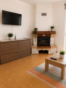 Beautiful 2BR - 10 mins from Funchal - Ocean Views