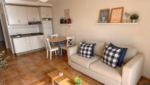 Sunset terrace & Sea Views in Patalavaca Apt 25