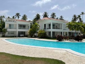 Condo reasonable price