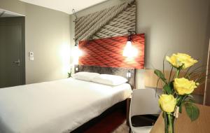 Hotels Ibis Niort Est Mendes France : photos des chambres