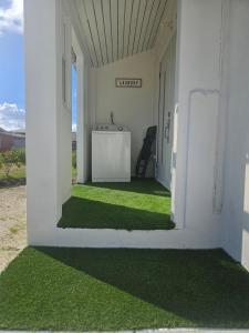 Private 1BR Apartment Near Airport