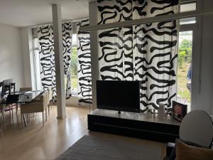 Garden Apartment with Sunny Terrace in Zurich