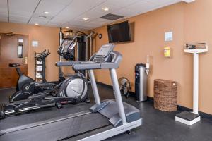 Holiday Inn Express Lewisburg - New Columbia by IHG