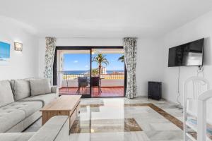 Sea Views to Africa &Pool Calahonda