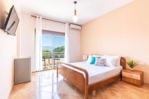 Radhima Res 9 - Double Room, Sea View