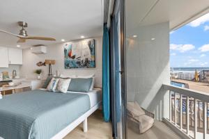 #216 Ocean View Efficiency King with Full Kitchen