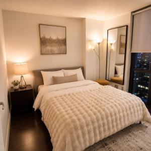Cozy Bright 1BR with millions city views