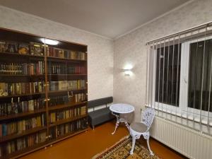 ENI Room 4 - кімната