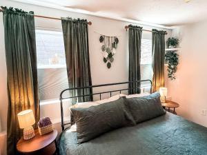 KC Hideaway: Walkable to Nelson, Streetcar & Plaza