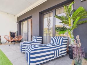 Sand & Sky Premium Apartment Terrace & SPA by Solarento