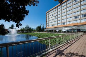 Coast Chilliwack Hotel by APA