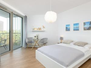 Beachfront holiday apartment, sauna, swimming pool
