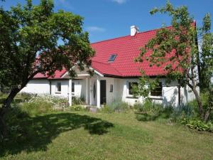 Comfortable house with a swimming pool and sauna