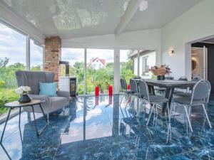 Comfortable house with a swimming pool and sauna