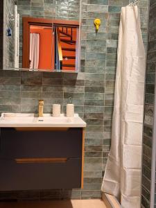 Racha Retreat guest house in Oni
