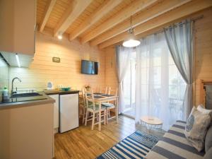 Comfortable holiday home close to the beach