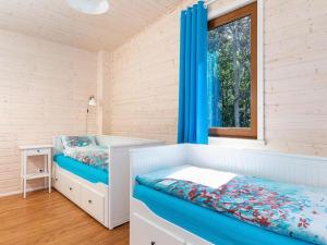 Comfortable holiday home no 14 , summer pool